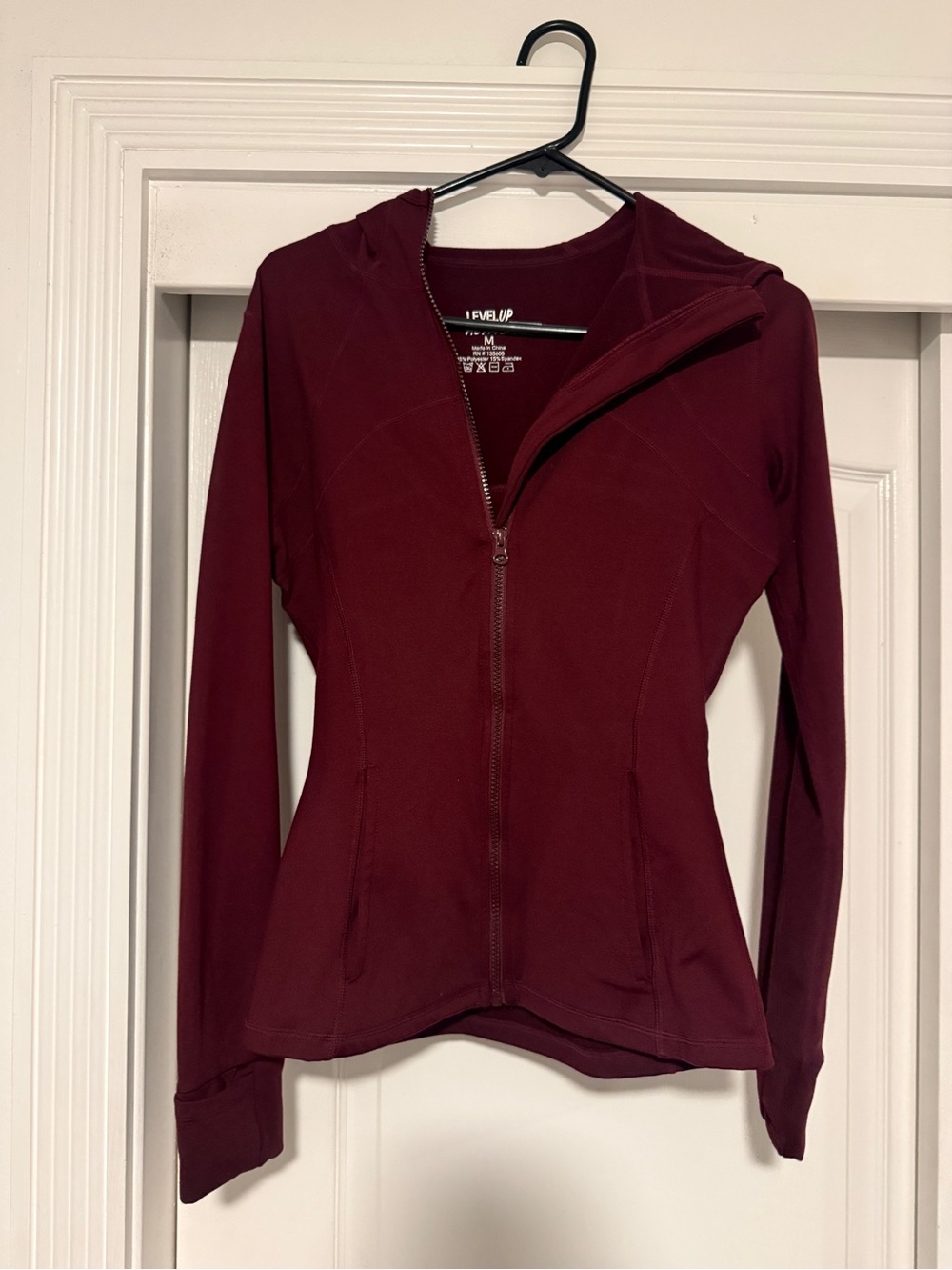 Women’s Burgundy Zip-Up Hoodie Sweater